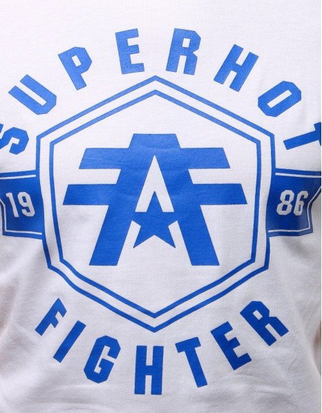 Biele tričko s potlačou SuperHot Fighter