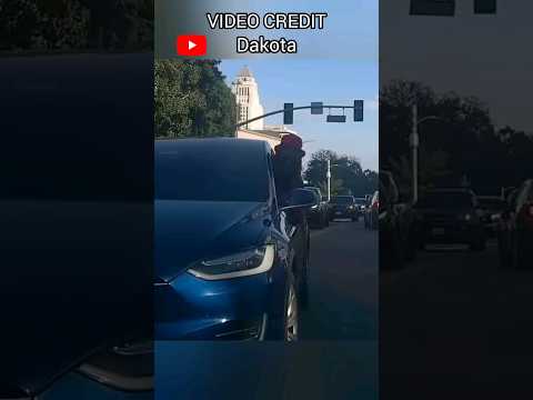 Driver Stands His Ground Against Entitled Road Rager