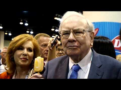 Buffett to remain Berkshire chairman; shares fall after Abel named CEO | REUTERS