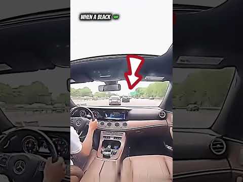 Mercedes S Class Driver got hit by KARMA 🤯